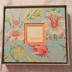 C.R. Gibson photo album